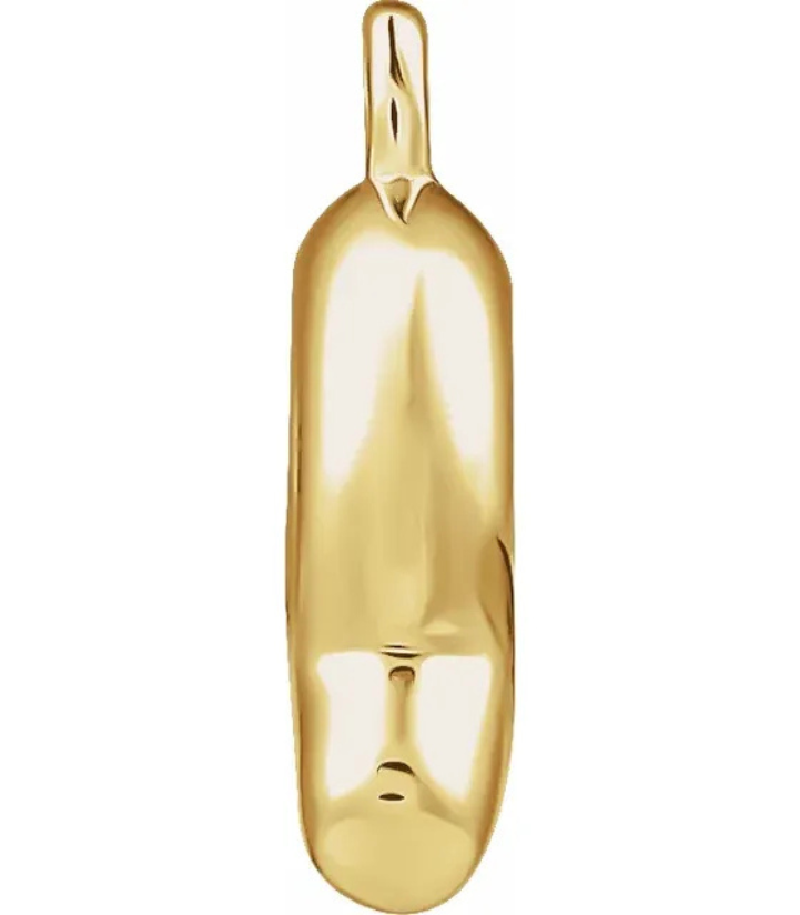 Q Alphabet Pendent