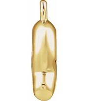 Q Alphabet Pendent